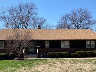 7800 Elm Ave, Raytown, MO, 64138