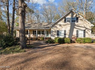 551 Deer Run Rd, New Bern, NC 28562