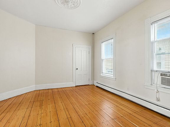 2nd image of 547 Broadway #1B