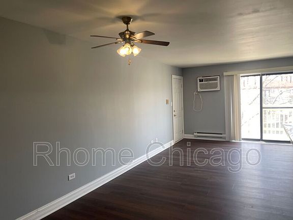 2nd image of 444 E Osage Ln APT 3A