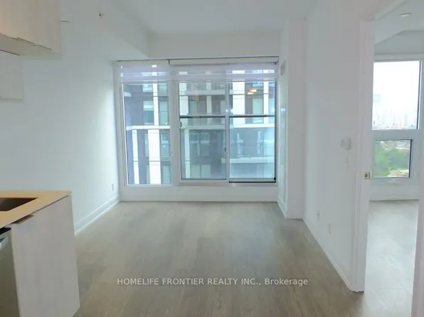 181 Dundas St E #3201, Toronto, ON M5A 0N5