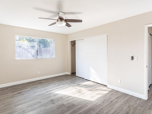 4th image of 8442 Sunrise Woods Way