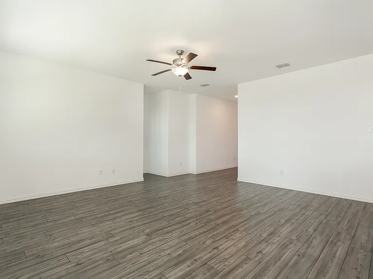 2157 Clarion Ln — Photo 21