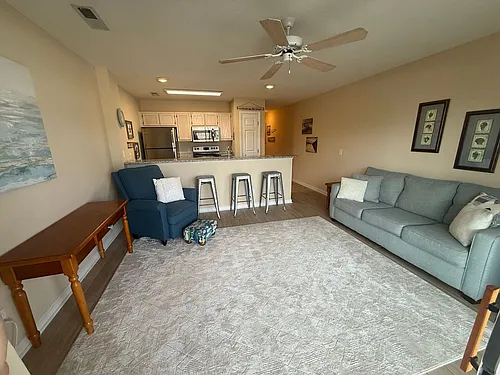 204 Landing Rd #E Photo 1
