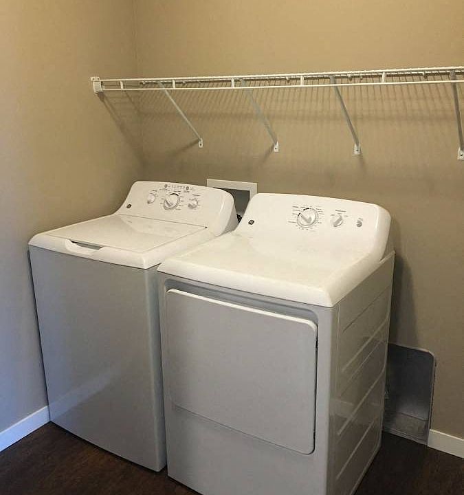 Courtyard Washer/Dryer