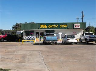 2205 W Main St, Clarksville, TX 75426