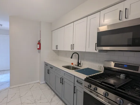 933 Anna St #2A, Elizabeth, NJ 07201