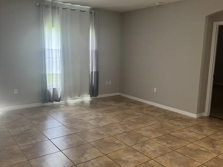 3504 Portview Ct — Photo 5