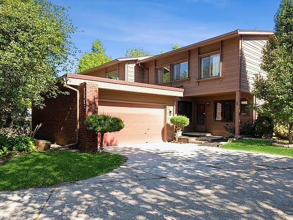 2nd image of 1115 Woodland Park Dr