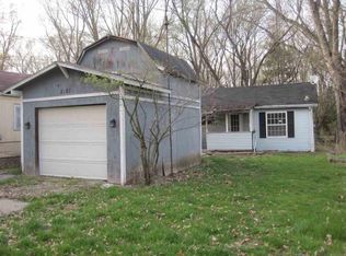 18187 Bulla Rd, South Bend, IN 46637