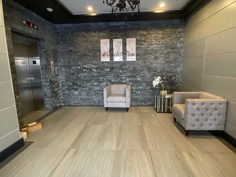 The Rebeka Residence: A Symphony of Luxury in Modern Living — Photo 8