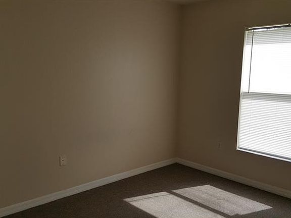 5th image of 507 Hennessee St