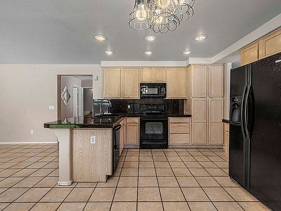 3rd image of 7353 E Milagro Ave