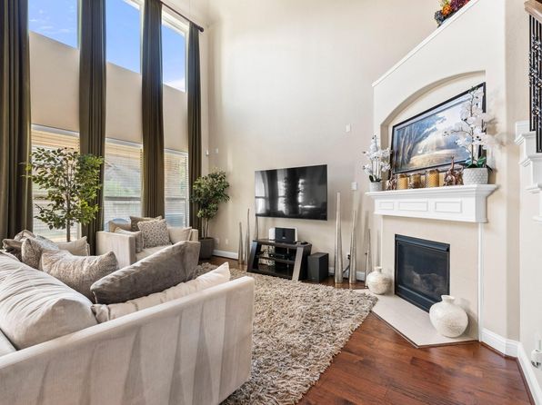 25915 Lockspur Ct