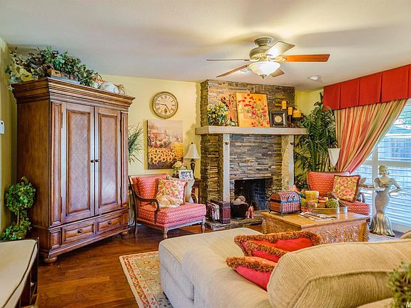 4th image of 3601 Wilmington Way