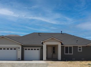 200 Morgan Ranch Ct, Reno, NV 89510