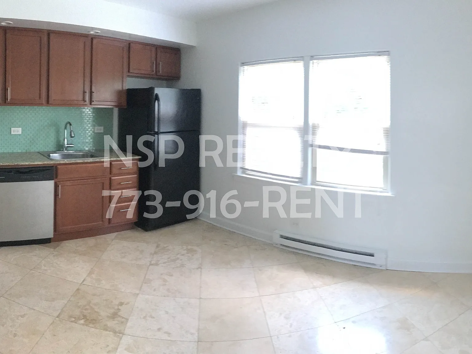 2 bed, 750 sqft, $1,950 — Photo 3