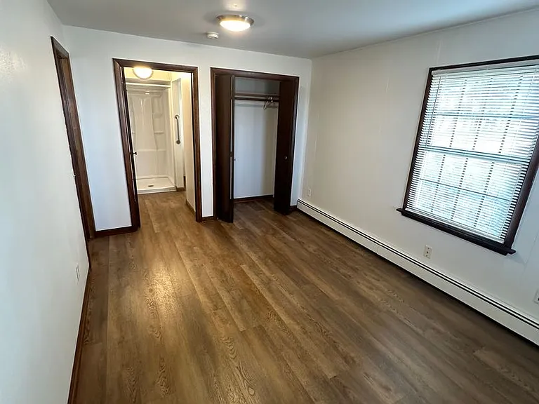 2926 S Highway 51 — Photo 11