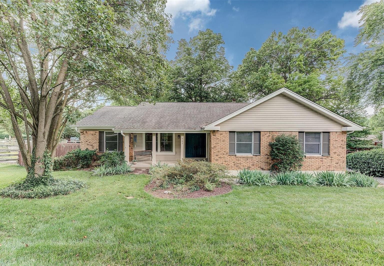 751 Weidman Rd, Ballwin, MO 63011 Zillow