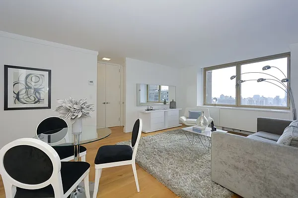 Rented by The Dermot Realty Management Company | media 48