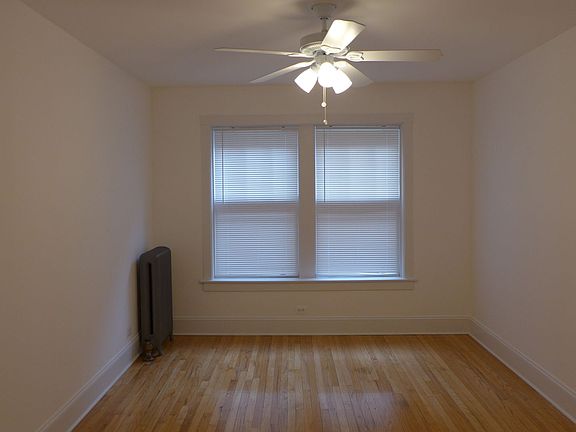 3rd image of 3413-21 N Marshfield Ave #34191E