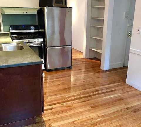 4th image of 66 Carmine St APT 4A