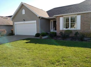 4605 High Vista Cir NE, Canton, OH 44714