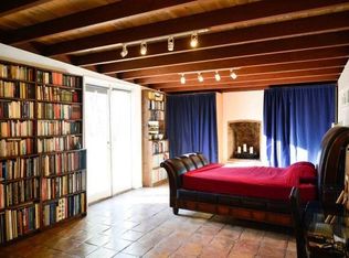 2366 Nichols Canyon Rd, Los Angeles, CA 90046