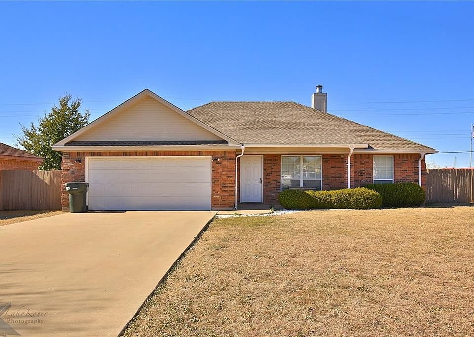 1st image of 710 Chanticleers Ln