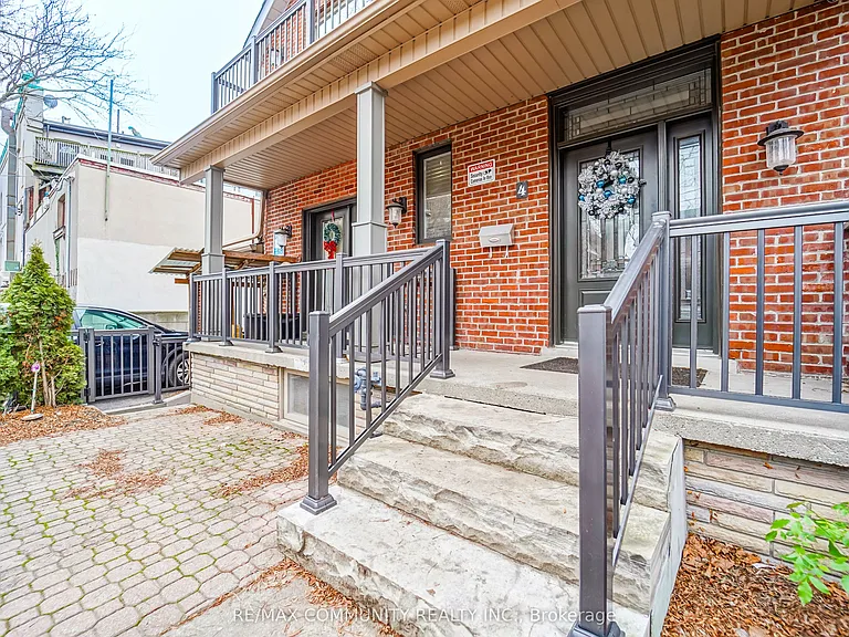 4 Lakeview Ave #LOWER — Photo 3