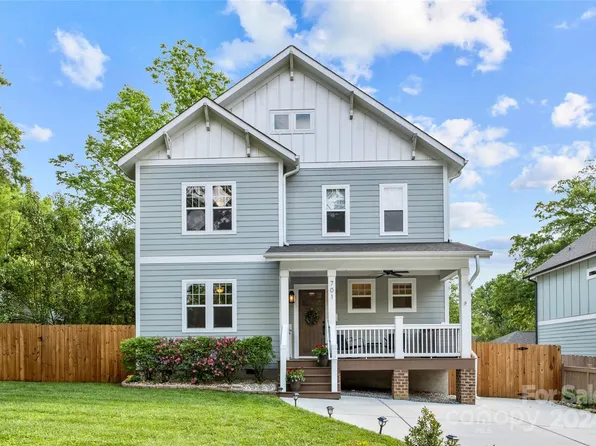 701 Seldon Dr, Charlotte, NC 28216