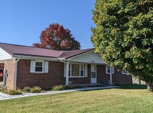 20156 Shadowood Cir, Meadowview, VA 24361