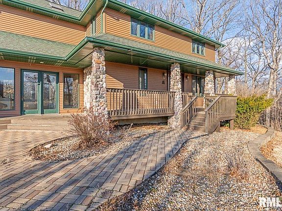 4th image of 13500 Hickory Rd