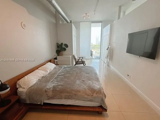 3029 NE 188th St #822 — Photo 19