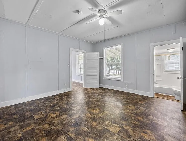 3701 Fairview St SW — Photo 8