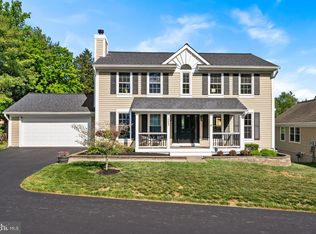 12682 Catawba Dr, Woodbridge, VA 22192