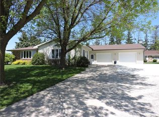 2403 Cumming Rd, Winterset, IA 50273