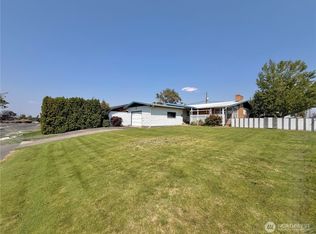 1241 S Skyline Dr, Moses Lake, WA 98837