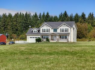 1083 Juniper Beach Rd, Camano Island, WA 98282