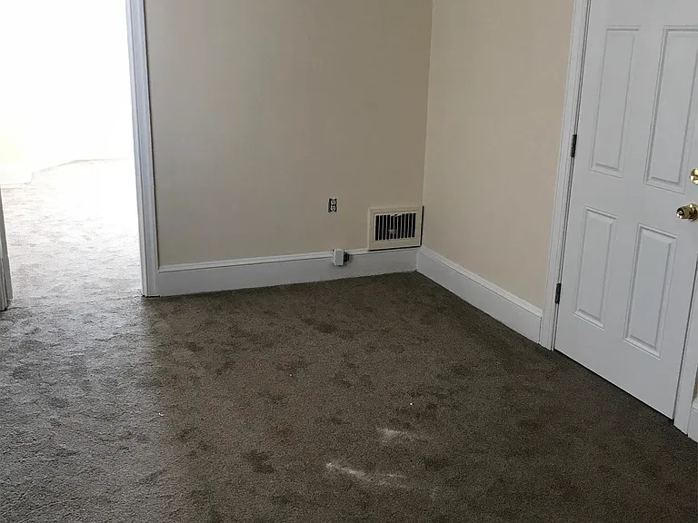 5205 Ridge Ave #B — Photo 8
