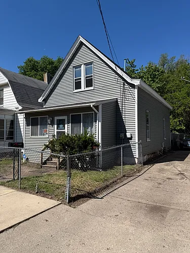 721 S Matthew St Photo 1