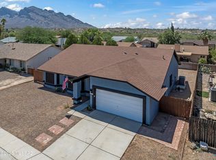 1517 W Oak Shadows Dr, Tucson, AZ 85737