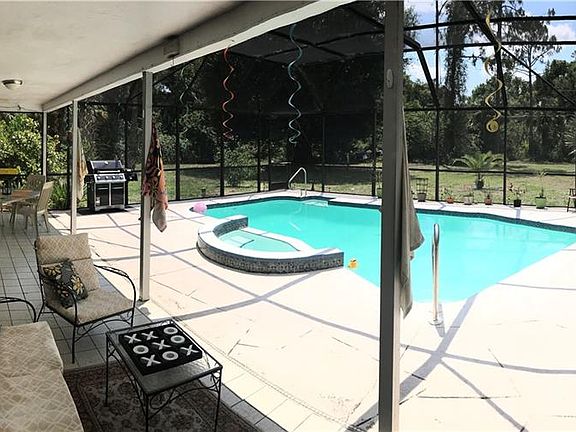 5th image of 617 Jefferson Ave