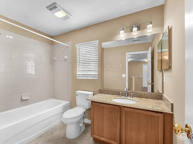 10904 Summerton Dr — Photo 26