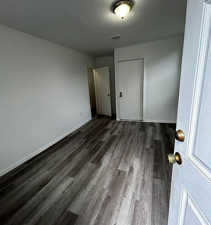 1st image of 228 Woodworth Ave #1