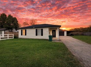 1305 Jackson Ave, Pasadena, TX 77506