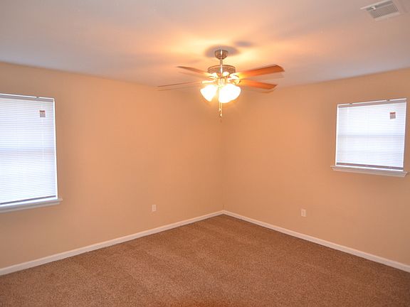 4th image of 2409 Argentina Dr