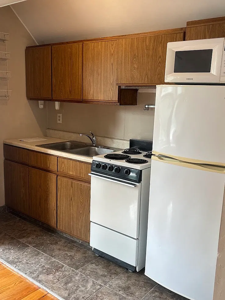 828 W Kalamazoo Ave — Photo 4