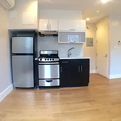 Rented by Sam Tabak