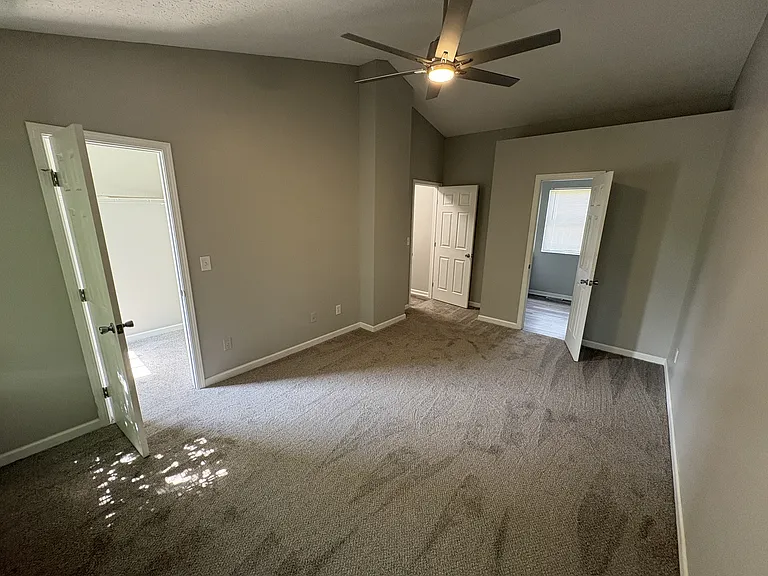 7276 Havencroft Dr — Photo 7